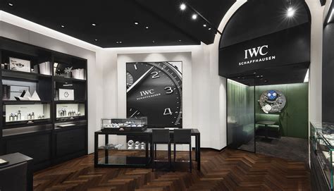 All IWC Schaffhausen Stores in Milano (MI).